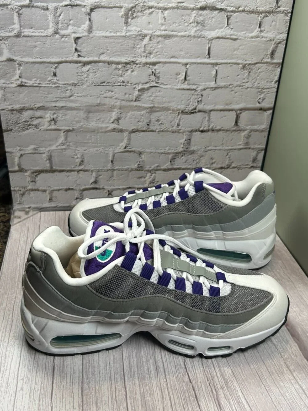 NIKE AIR MAX 95 BIG BUBBLE (WOMEN) 9.5